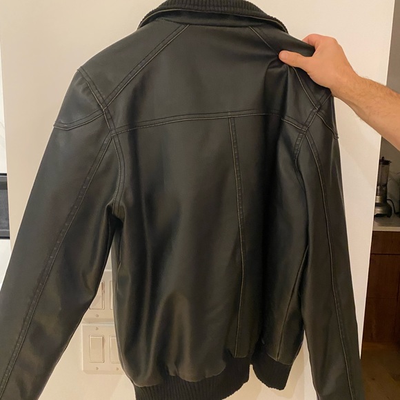 Men’s Guess Leather Jacket - Picture 2 of 5